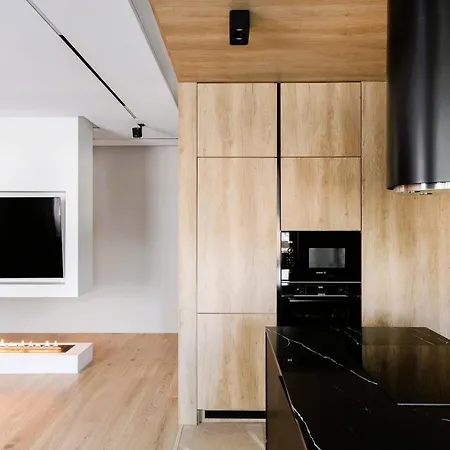 Designed 1br In