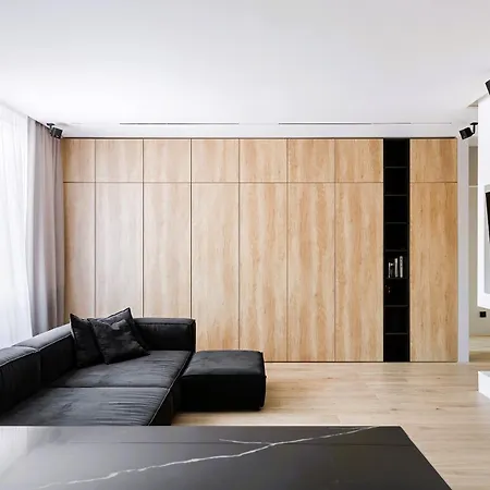 Designed 1br In 베흑사이으